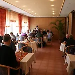 Waldhotel Humboldtsee ホテル 3*