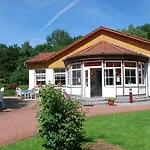 Waldhotel Humboldtsee 3*