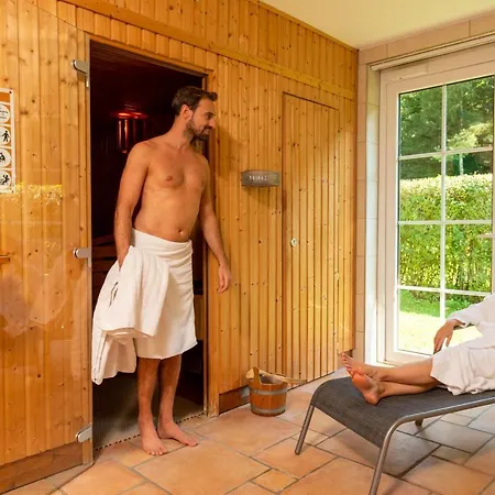Hotel Waldhotel Humboldtsee 3*