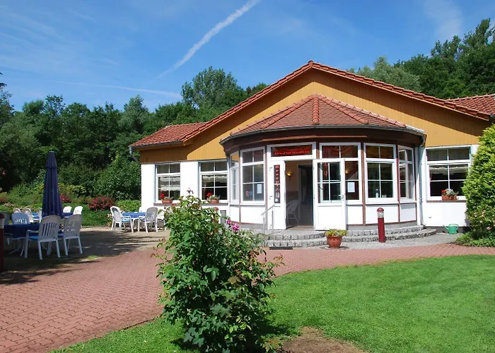 Waldhotel Humboldtsee 3*